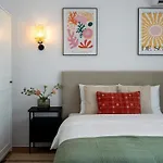 Apartment Breathtaking 1br - Nature Vibes Bucharest