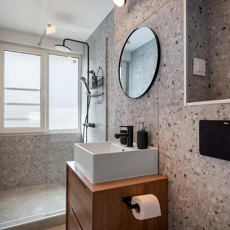 Breathtaking 1br - Nature Vibes Appartement Boekarest